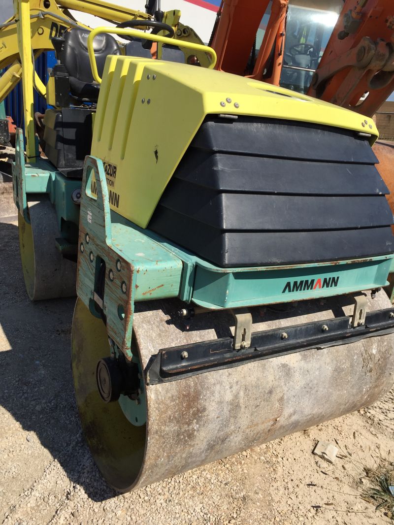 à louer rouleau autoporté sur nice et fréjus